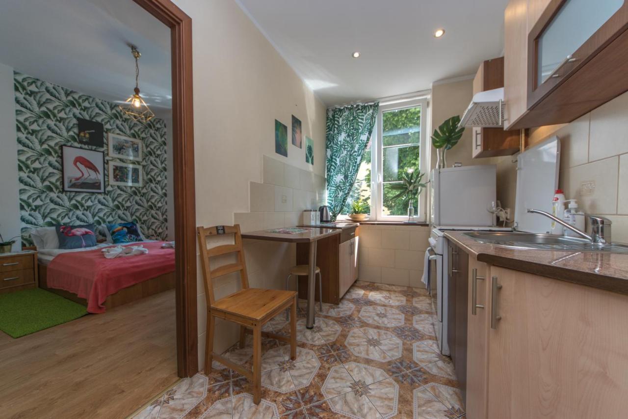 Apartament 14 Przy Ul. Dlugiej Гданск Екстериор снимка